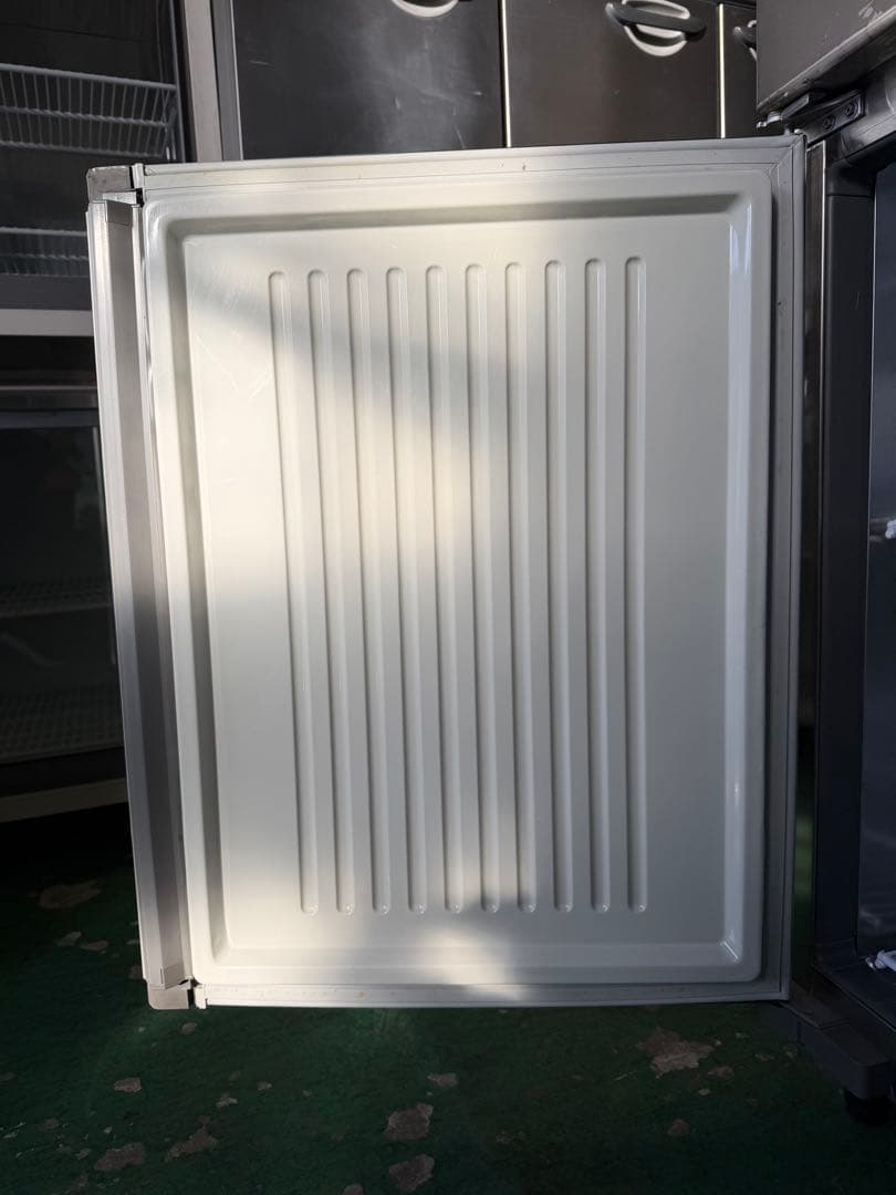 2015年 フクシマ縦型冷凍庫 1200x800x1950