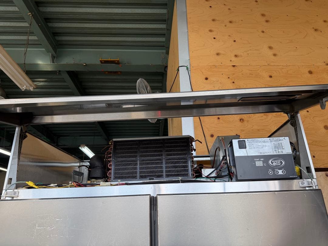 2015年 フクシマ縦型冷凍庫 1200x800x1950