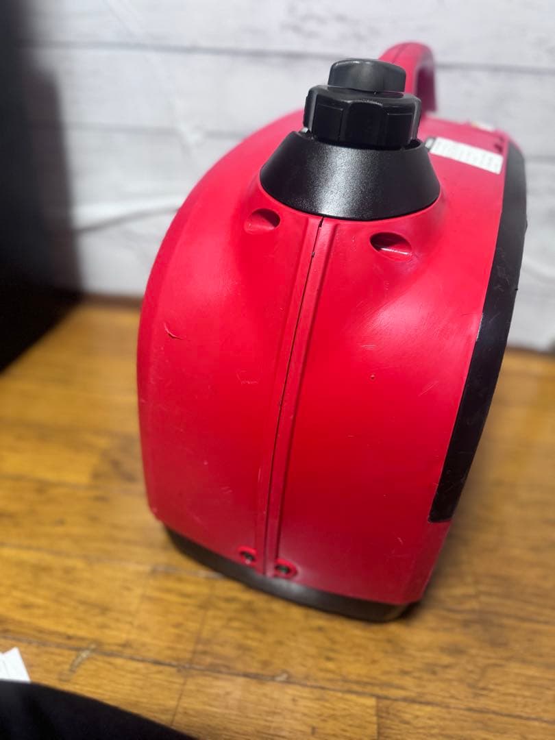 の*り様 新ダイワインバータ発電機EF900M-y 9.0AMP 900VA☆☆