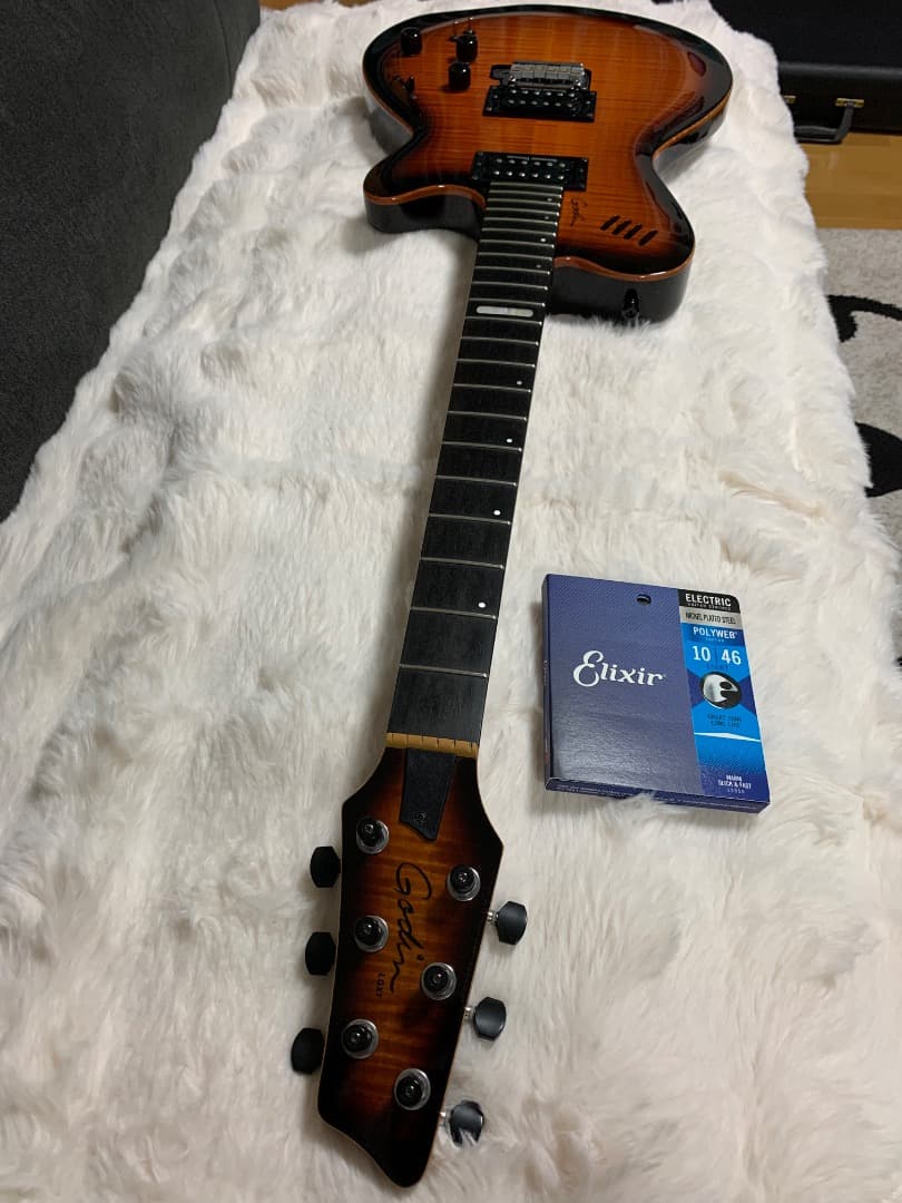 ギター Godin LGXT Cognac Burst Flame AAA