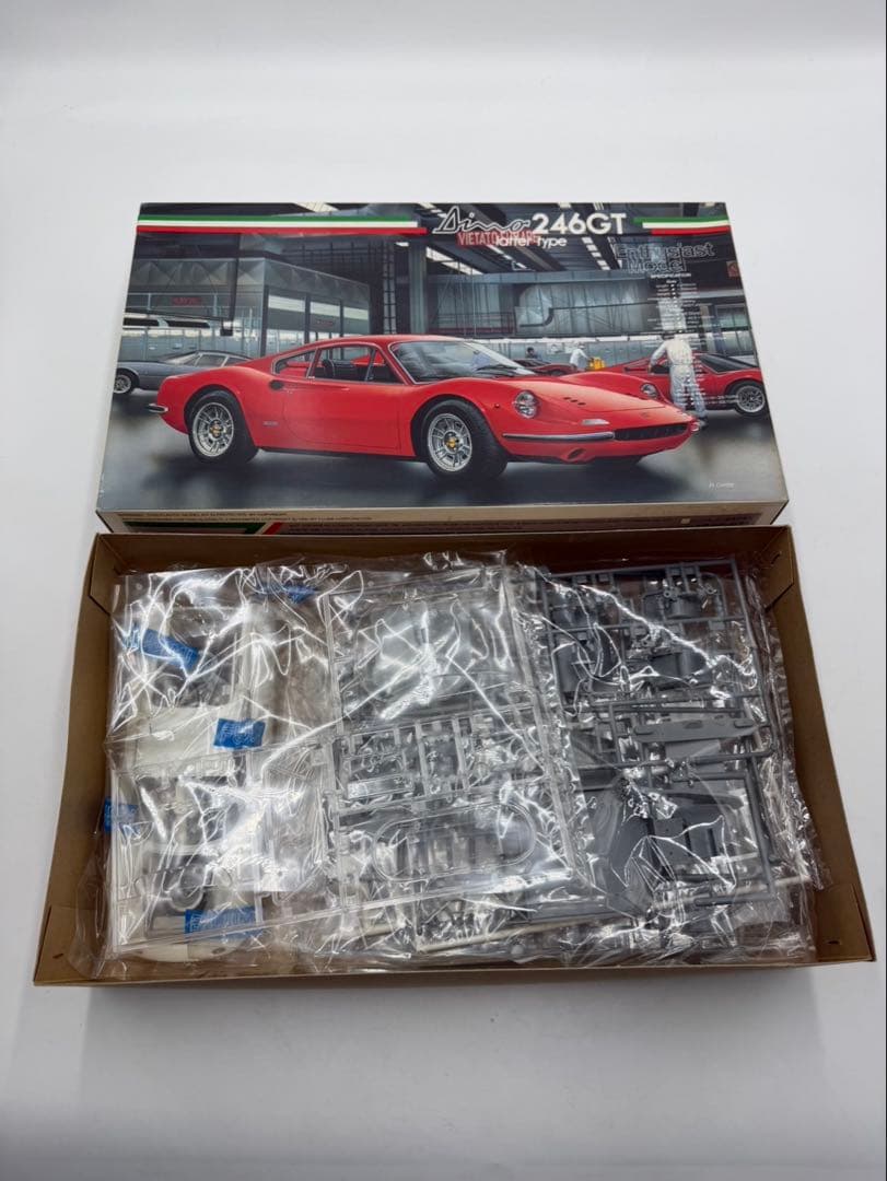 FUJIMI フジミ　フェラーリ　プラモデル　246GT 288GTO