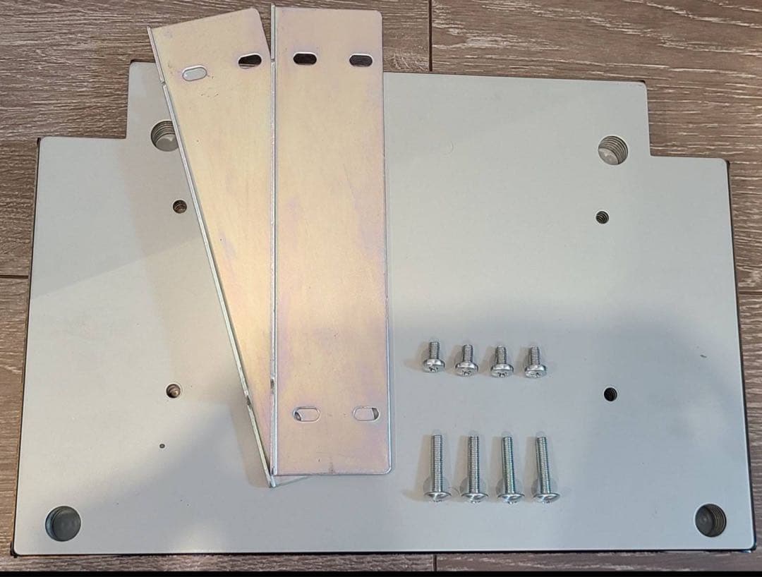 【中古】GLORY製 券売機　VT-S20 新紙幣　新500円対応済み