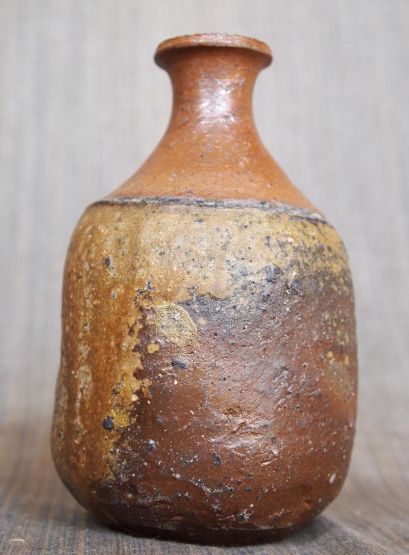 人気作家★森本良信【師：安倍安人】★備前【窯変蕪】徳利★共箱・布・栞