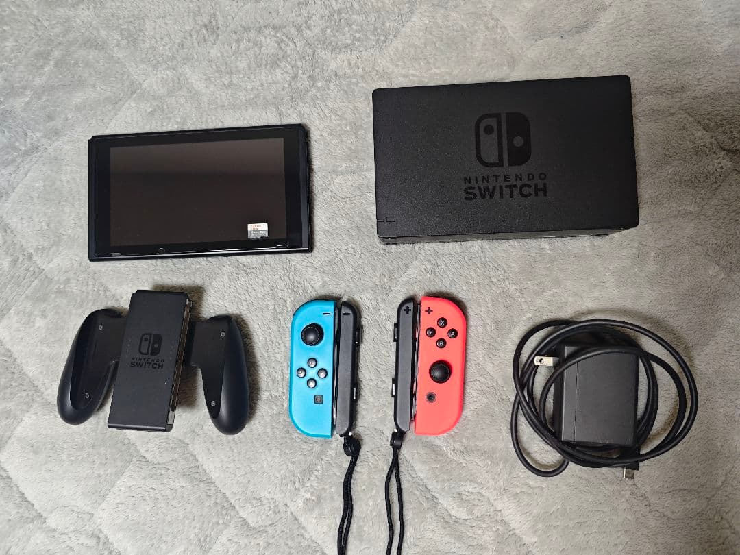 Nintendo Switch 本体 microSDカード付き