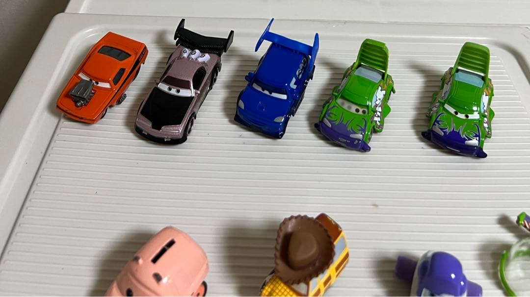 カーズ、ミニカー、暴走車、ウッディー、ハム