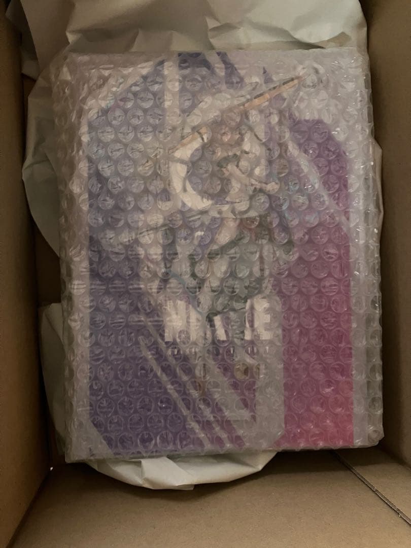 勝利の女神　NIKKE 紅蓮　アクリルスタンド　スカーレット　ZONe