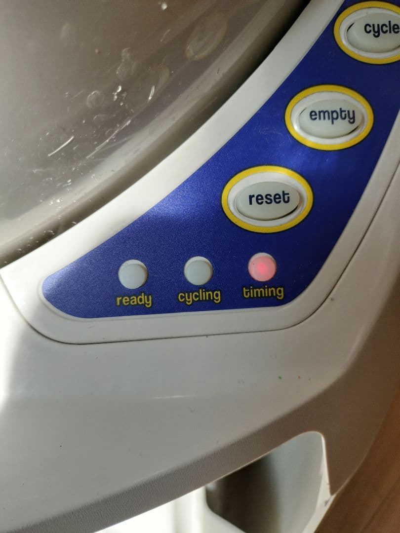 litter robot open air 猫用トイレ　自動トイレ