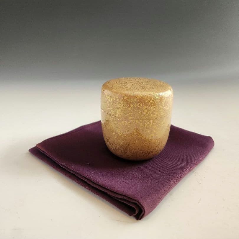 ☆セール☆　棗　大棗　菊　菊彫詰　白漆　輪島　彫り師　加門彰作　木箱入