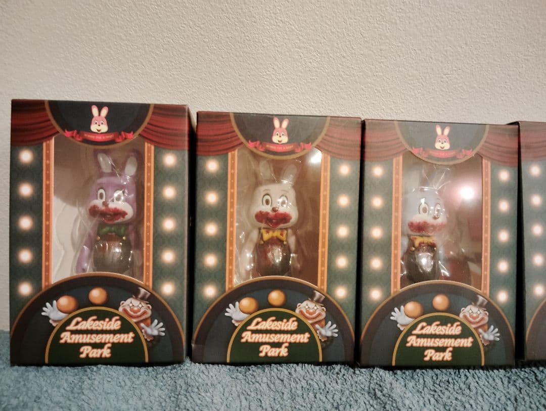 サイレントヒル3 ロビー・ザ・ラビット ミニ　フィギュア　スタチュー　豆魚雷