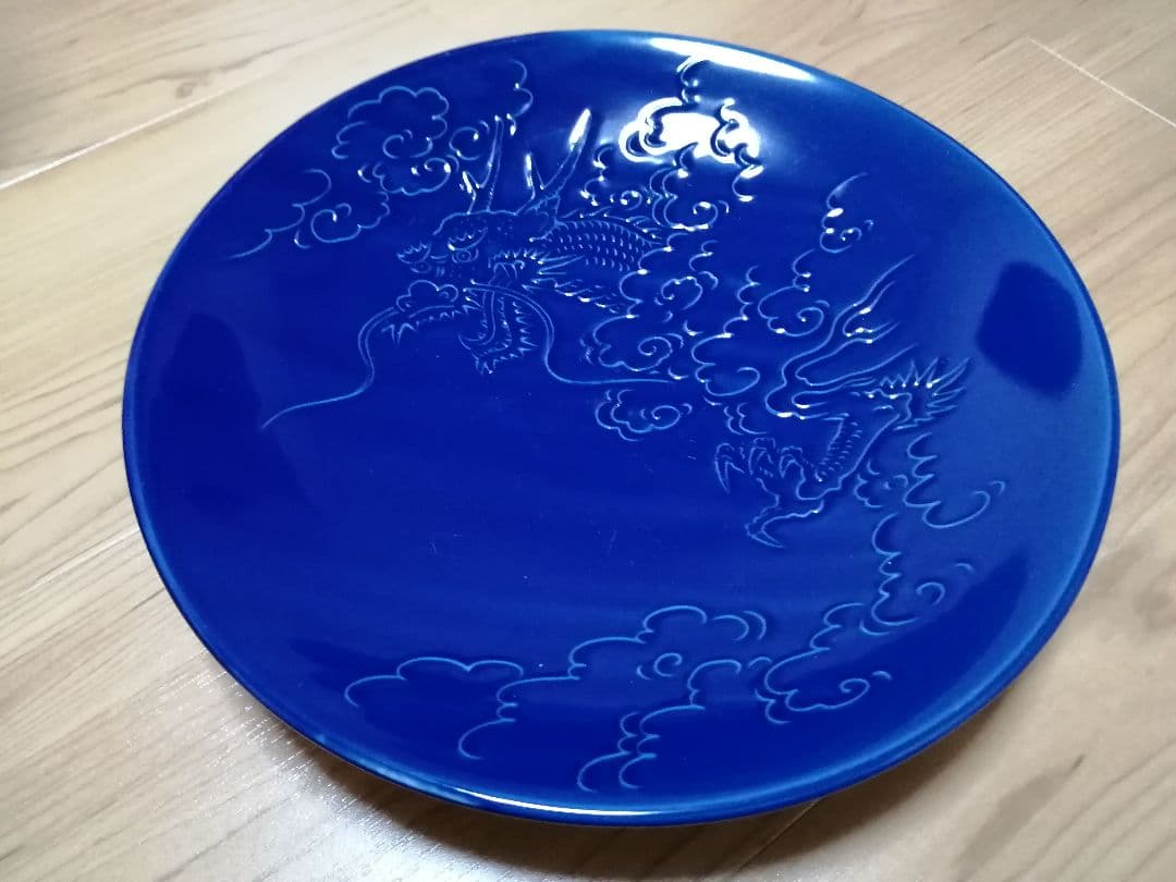 河本礫亭作の皿（古美術品）