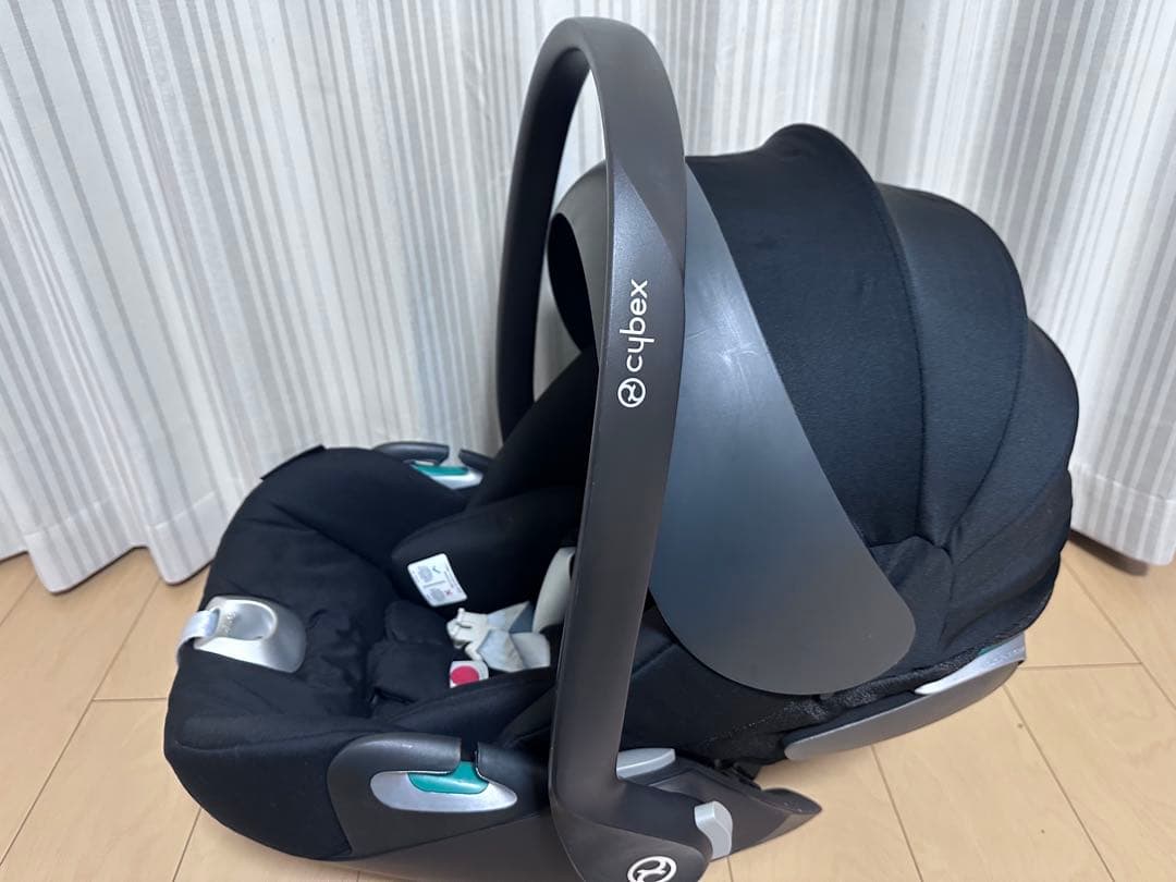 cybex チャイルドシート ブラック【最終値下げ！12/2まで】