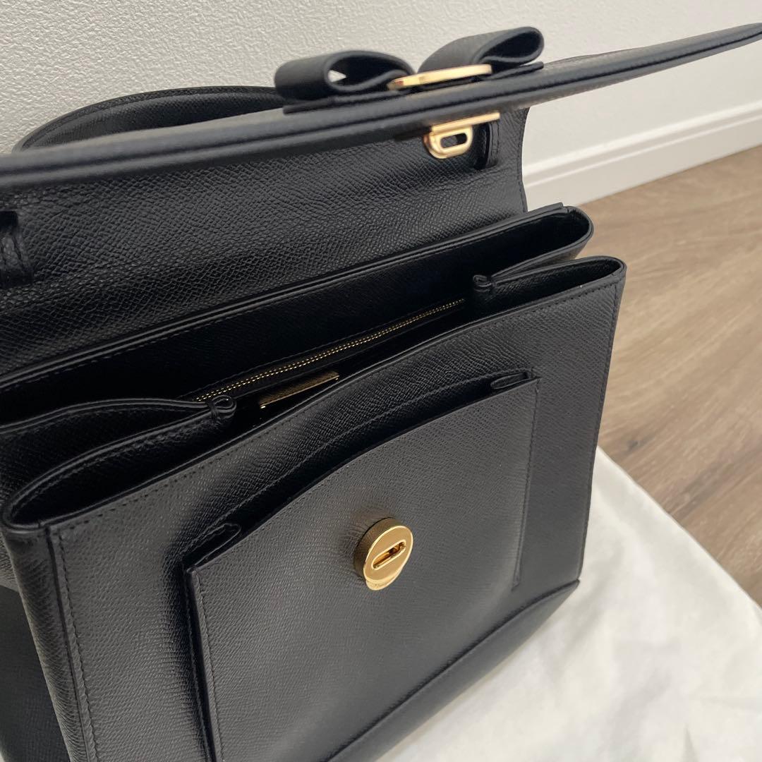 【新品同様】Ferragamo フェラガモ2Wayバッグ 黒