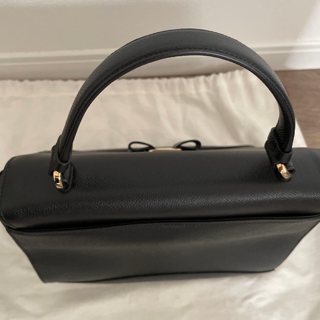 【新品同様】Ferragamo フェラガモ2Wayバッグ 黒