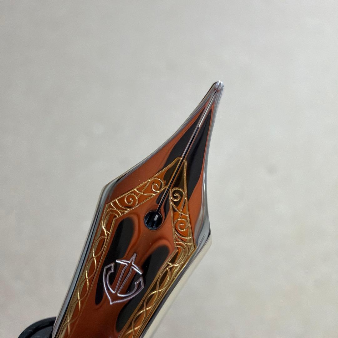 新品 SAILOR セーラー 万年筆 プロフェッショナル ギア 銀 B 21k