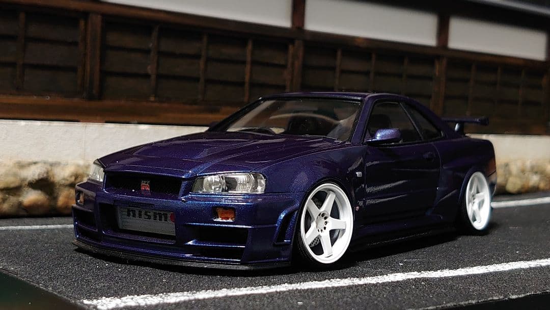 1/24 タミヤ スカイライン GT-R R34 完成品
