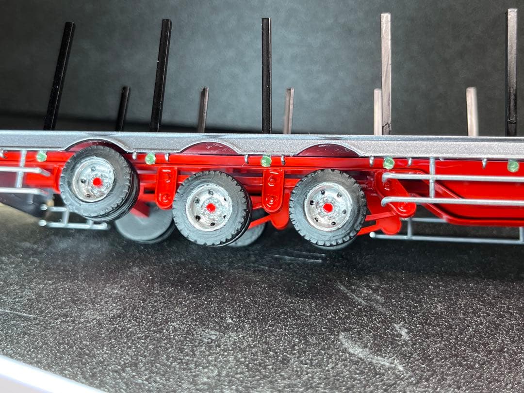 ひろか　1/50 段落ち3軸フラットトレーラー