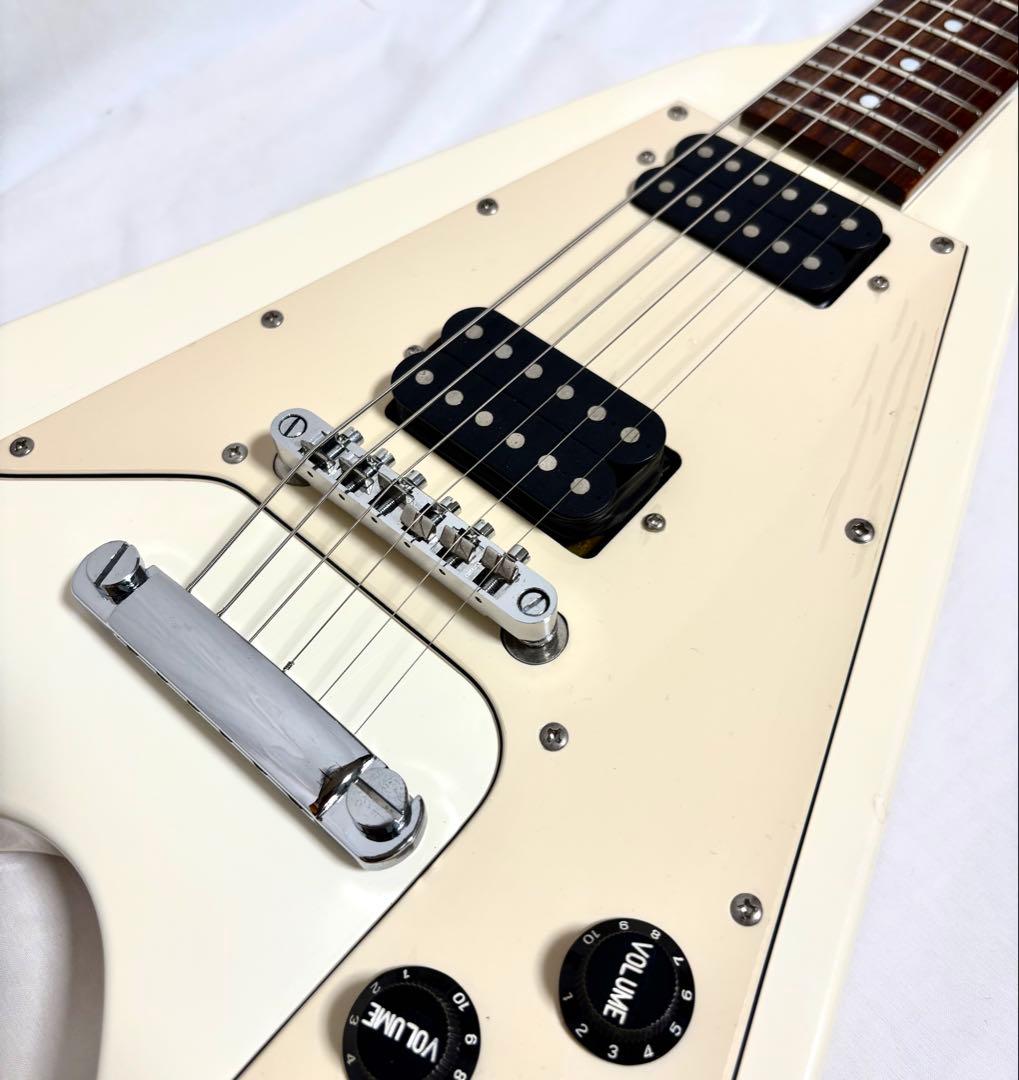 【新品弦張替済】Photo Genic エレキギター フライングV