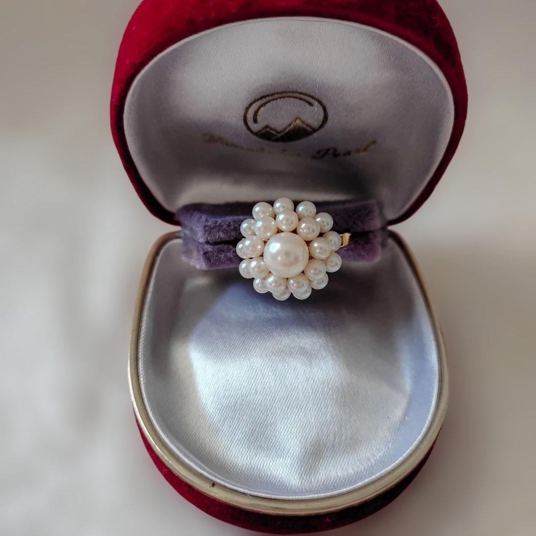 パール装飾のリング K18。