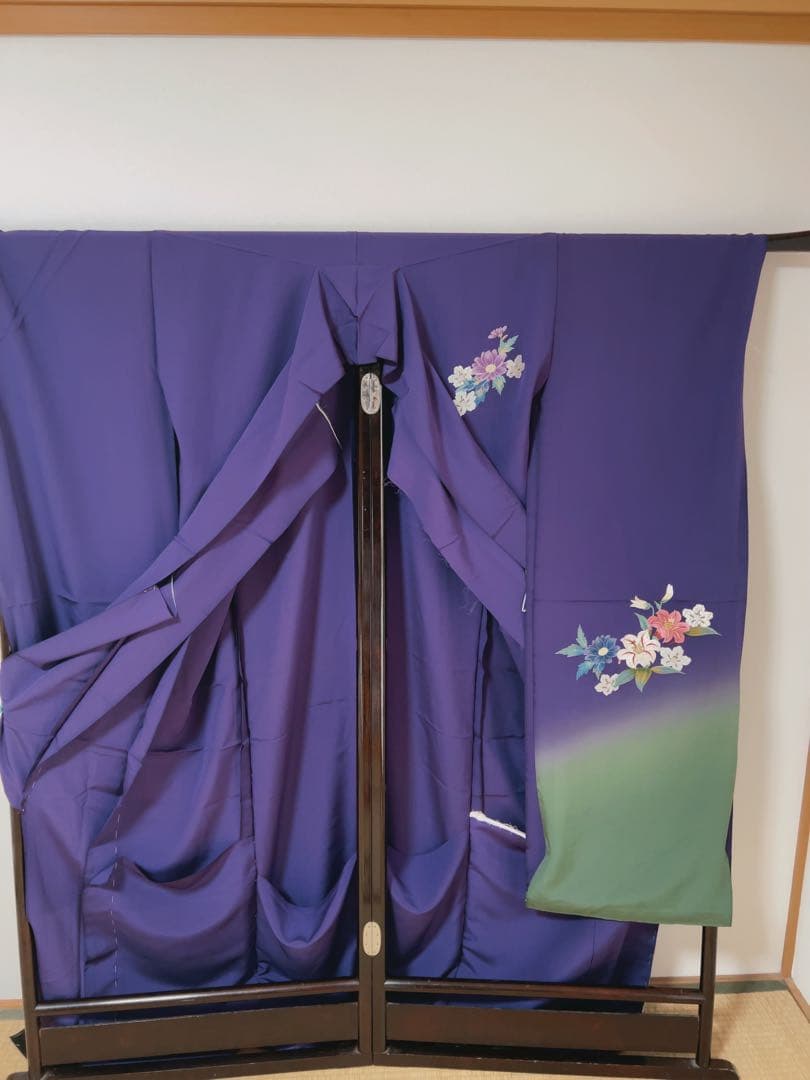 [未使用] 未仕立て 振袖 仮絵羽 刺繍 フラワーシーズン 着物 訪問着