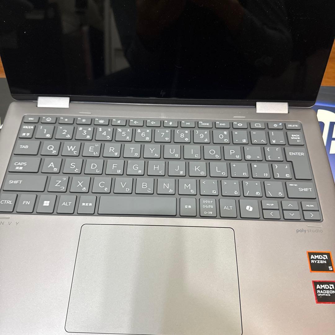 美品　現行品　HP Envy x360 14-fa0000AU シルバー