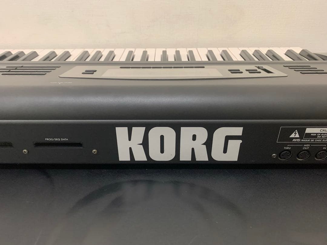 KORG コルグ 01/WFD ゼロワン シンセサイザー 61鍵盤 ケース 希少