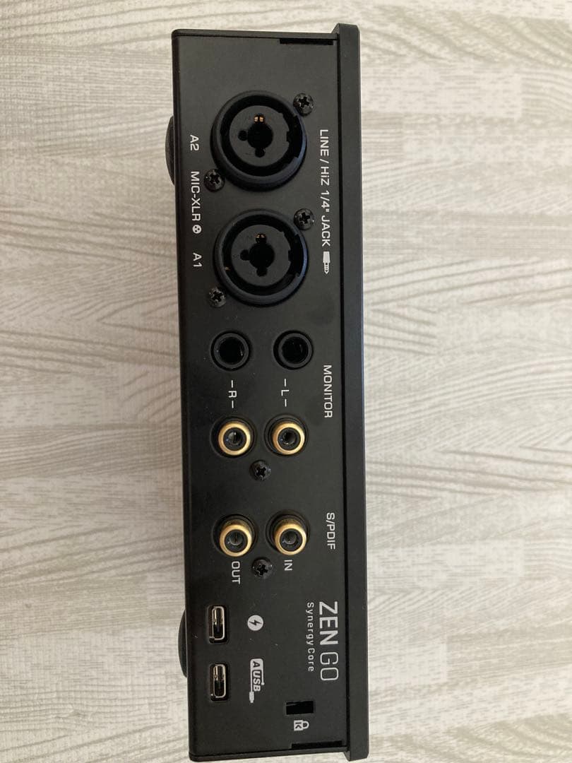 【nhinhi80303専用 】zen go synergy core