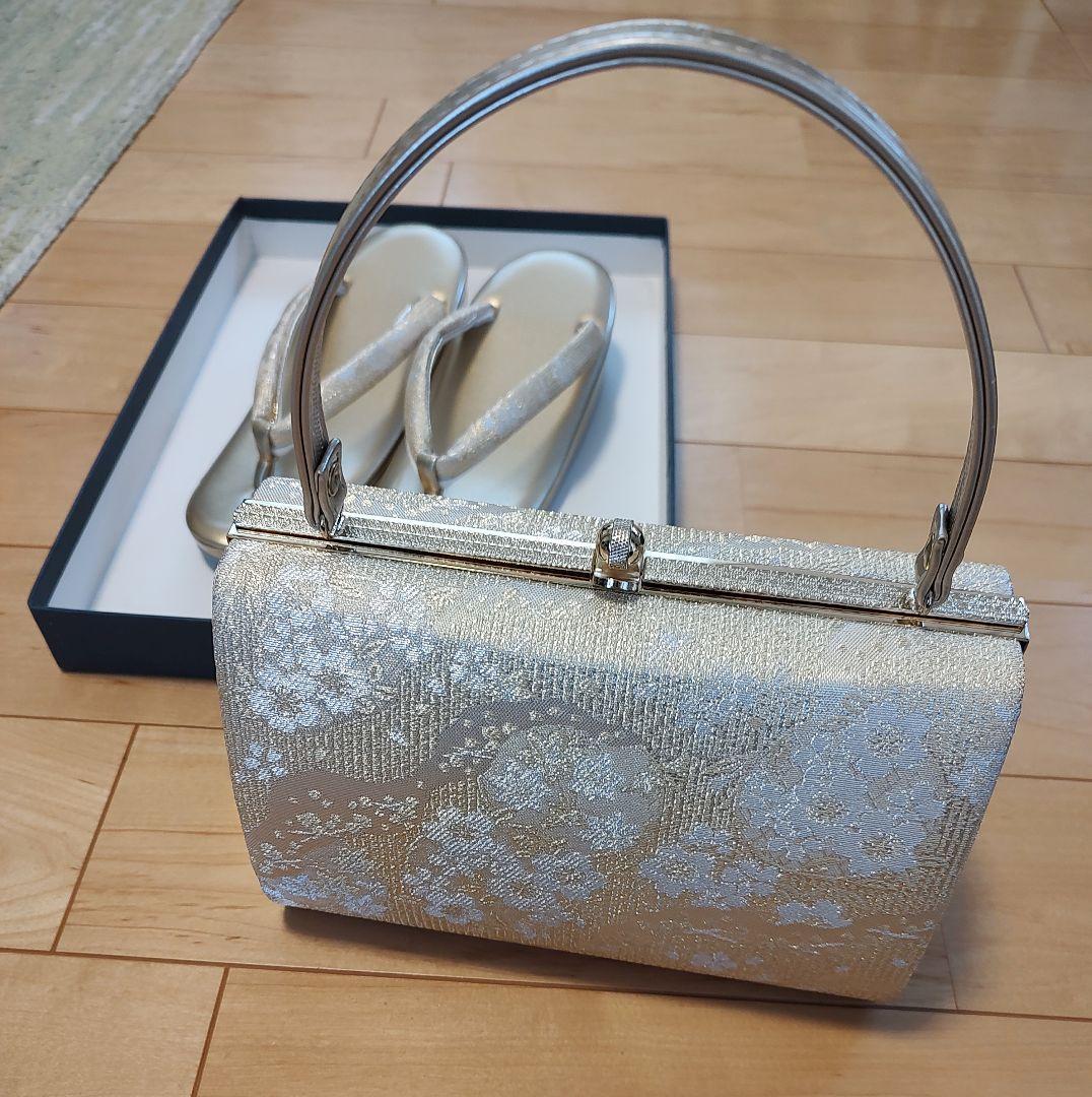 金色刺繍の和装用バッグと草履セット　和装バッグ草履セット　結婚式　入学式