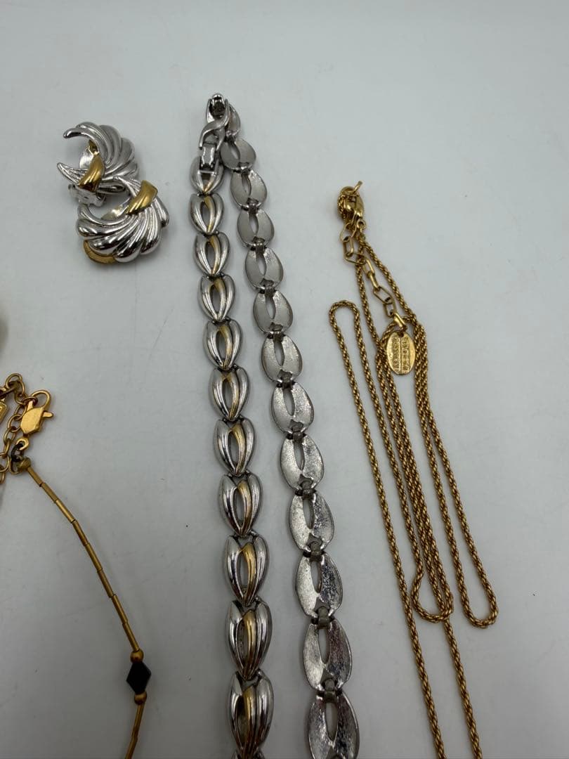 ブランド　アクセサリー　まとめ売り　ジバンシー　ニナリッチ　DIOR など