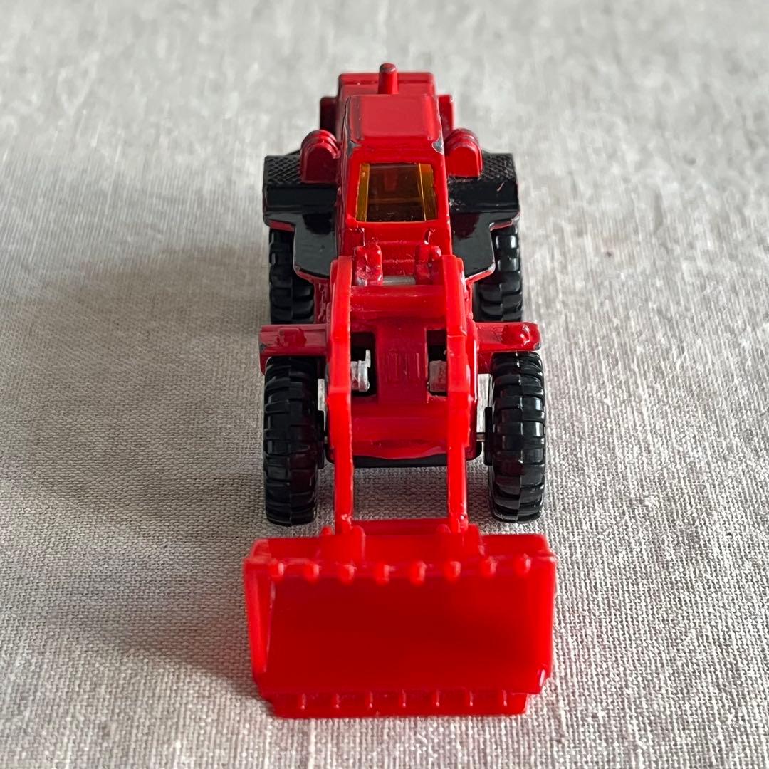 トミカ　働く車　6台セット　工事現場　道路整備　建設車両