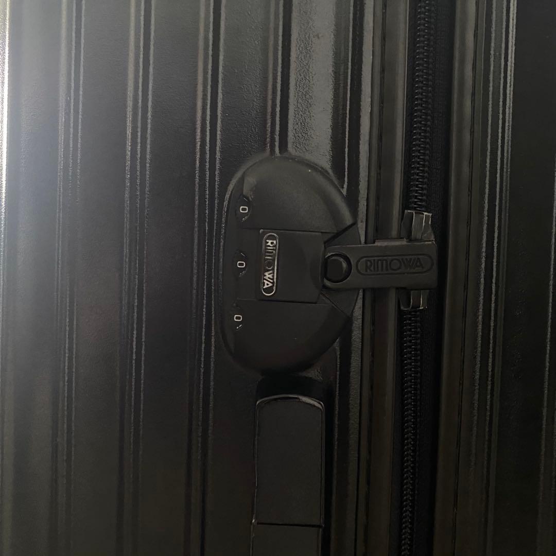正規店購入RIMOWAリモワ サルサ スーツケース 2輪 マットブラック 63L