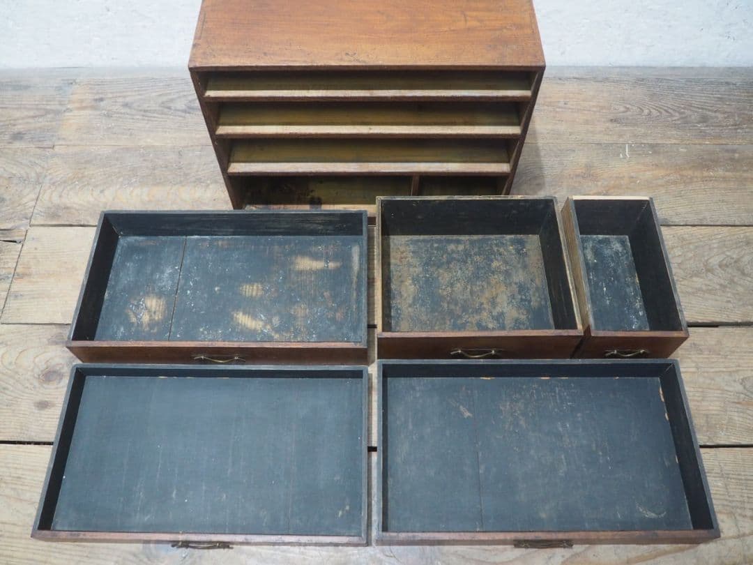 1268 アンティーク　小引き出し　収納棚　小物入れ　ケース　昭和レトロ　骨董