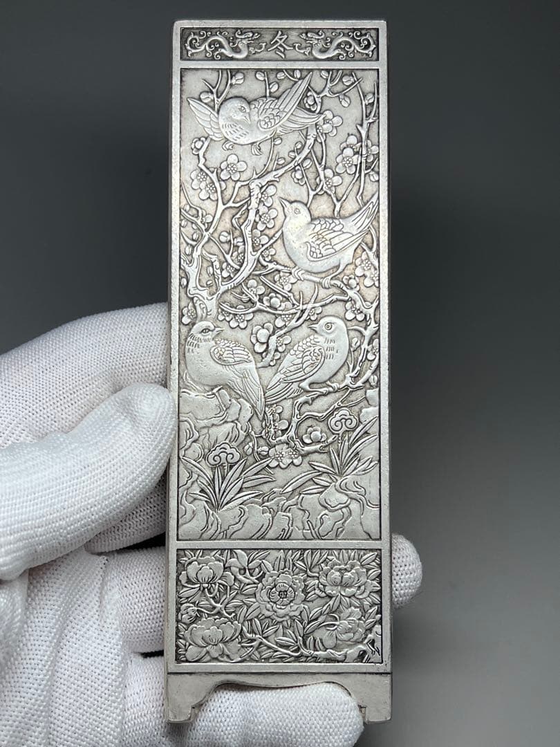 中国美術　春夏秋冬4枚セット　文鎮　金属工芸　浮彫　刻印あり　厚重　コレクション