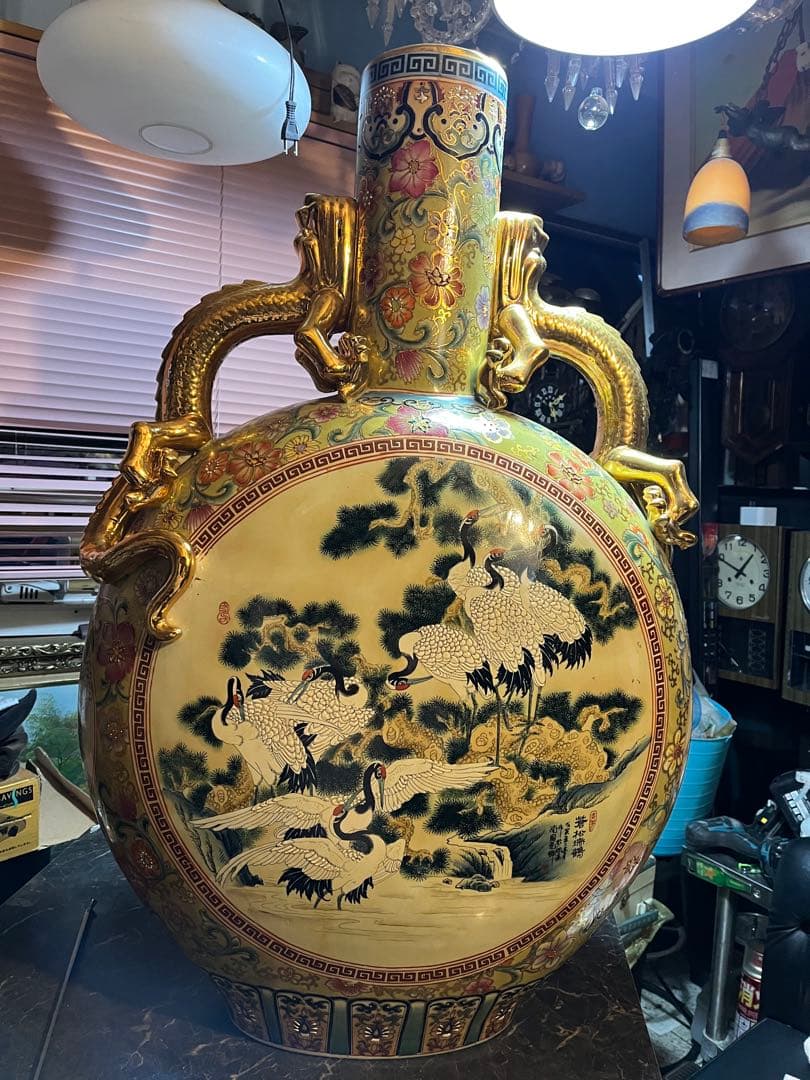 中国美術、嶺東窯製 、金彩花瓶93㌢金彩色絵 大花瓶 、鶴図 、龍、特大花瓶