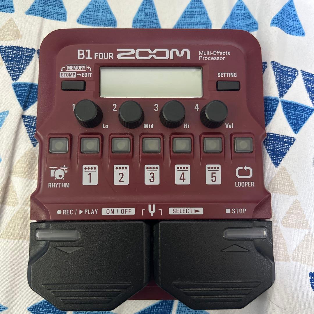 ZOOM B1 FOUR マルチエフェクトプロセッサー マルチエフェクター