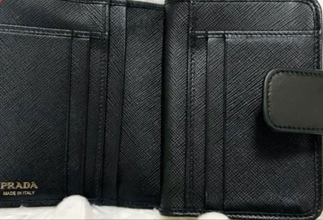 PRADA 二つ折り財布 ラウンドファスナー 黒
