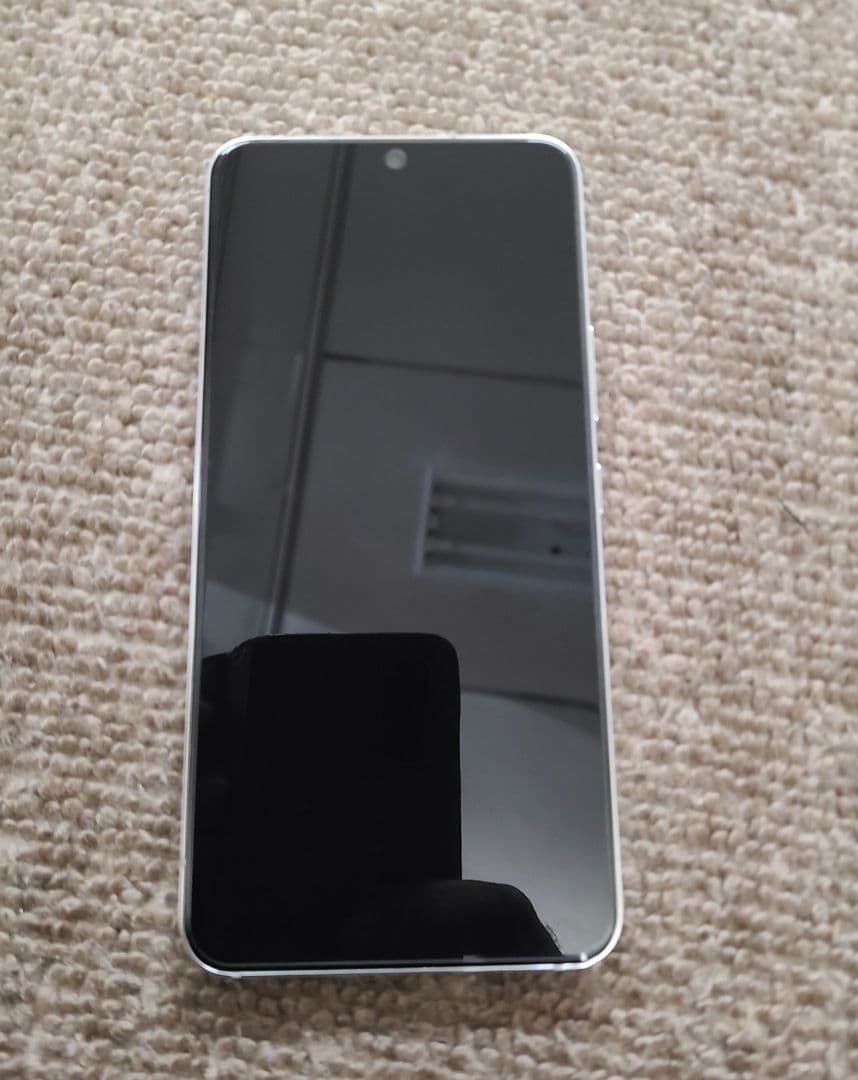 Samsung Galaxy S22 SIMフリー