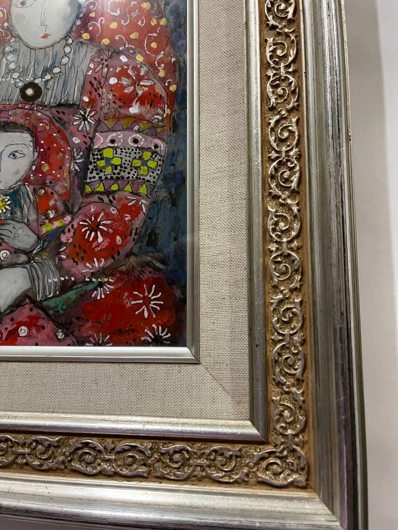 処分価格　香野ルミ子「赤いヴェールの母娘」ガラス絵　優しい眼差し