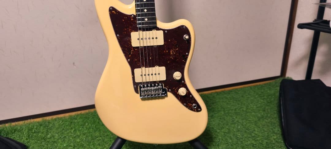 ギター Fender USA American Performer Jazzmaster