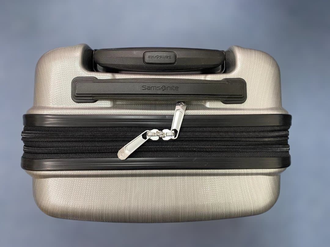 サムソナイト ジッププラス スーツケース 機内持ち込みサイズ シルバー