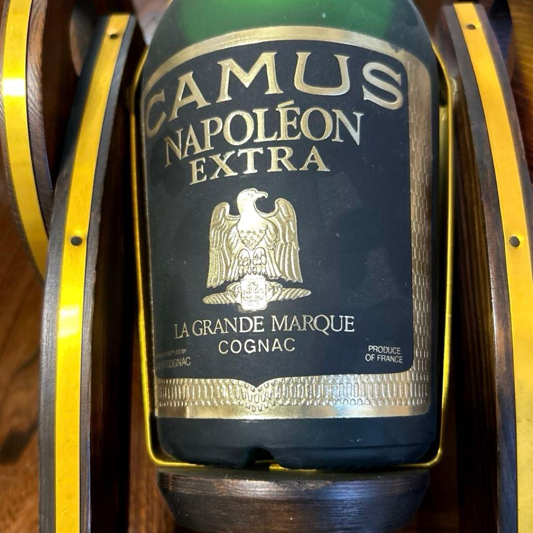 269 ナポレオン エクストラ コニャック 飾り用 木製＆金属製 砲台付き　古酒
