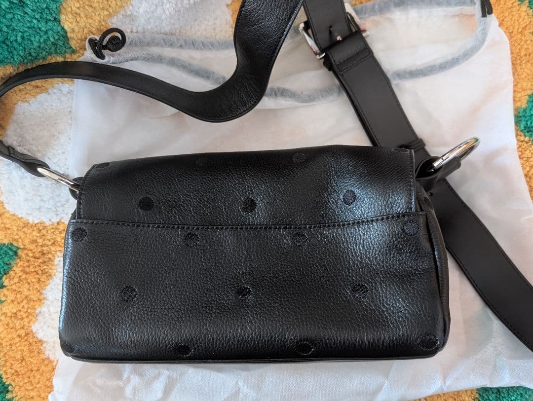 m*o様 ビアズリー ブラックレザードットショルダーバッグ