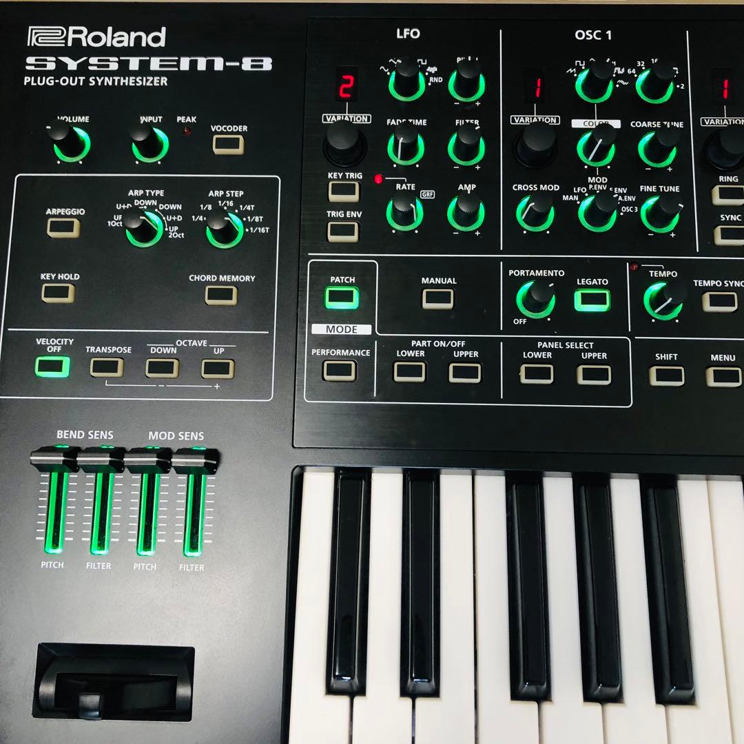 【美品】Roland SYSTEM-8 PLUG-OUT シンセサイザー