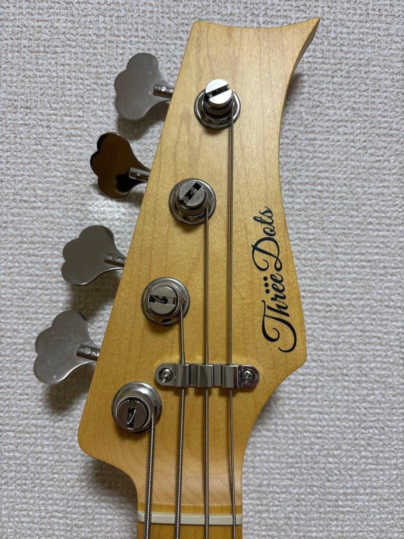ベース Three Dots Guitars FB