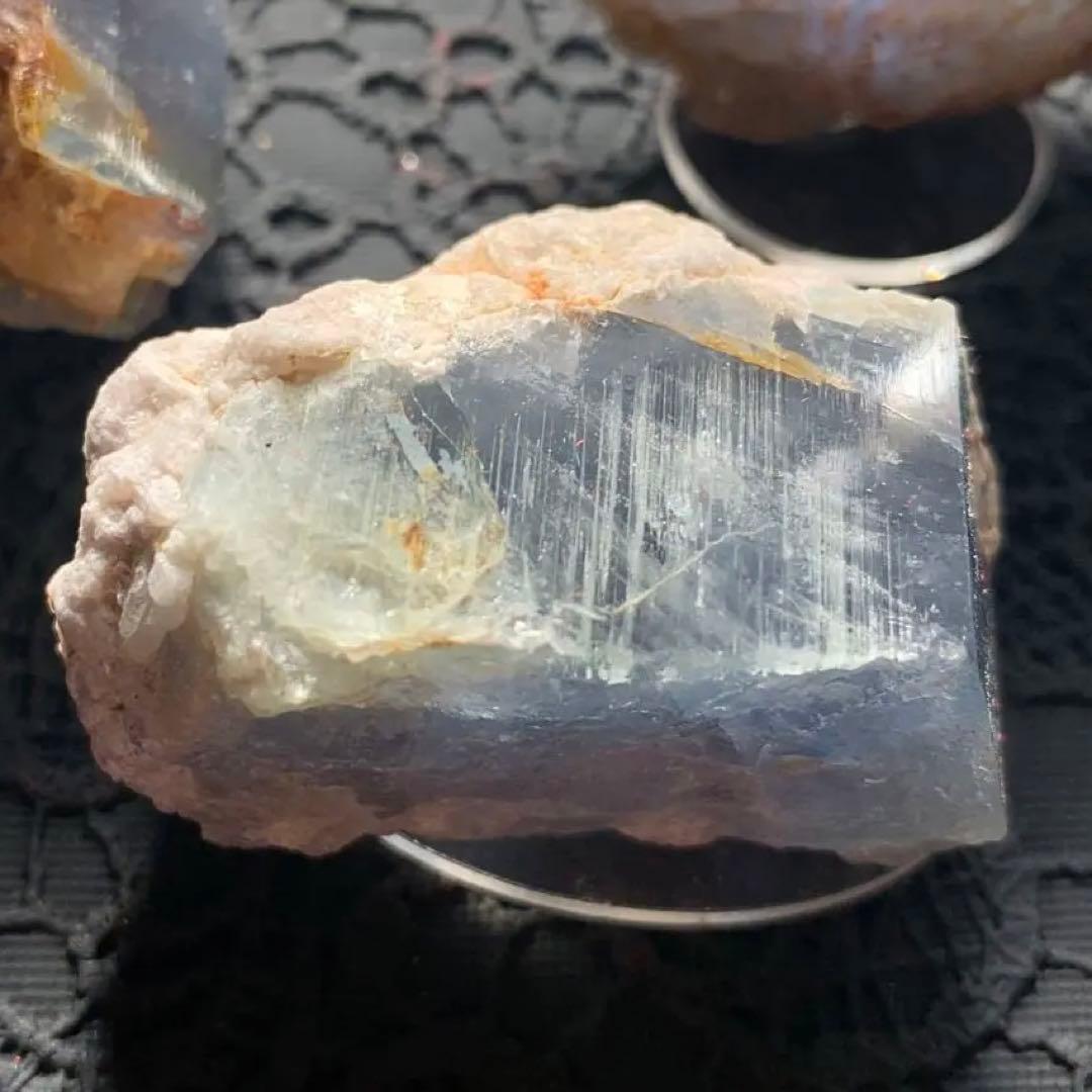 特大ブルーベリル結晶標本c