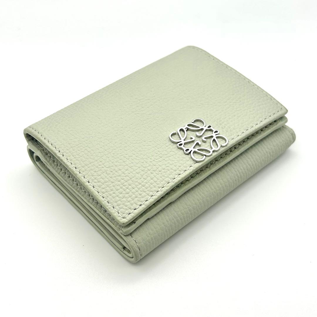 【ぷーちゃん】 ロエベ アナグラム トライフォールド ウォレット