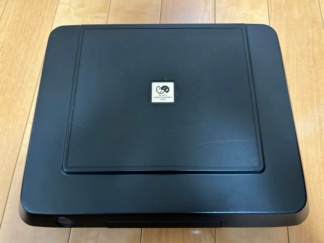 ネオジオ　本体、コントローラー×2