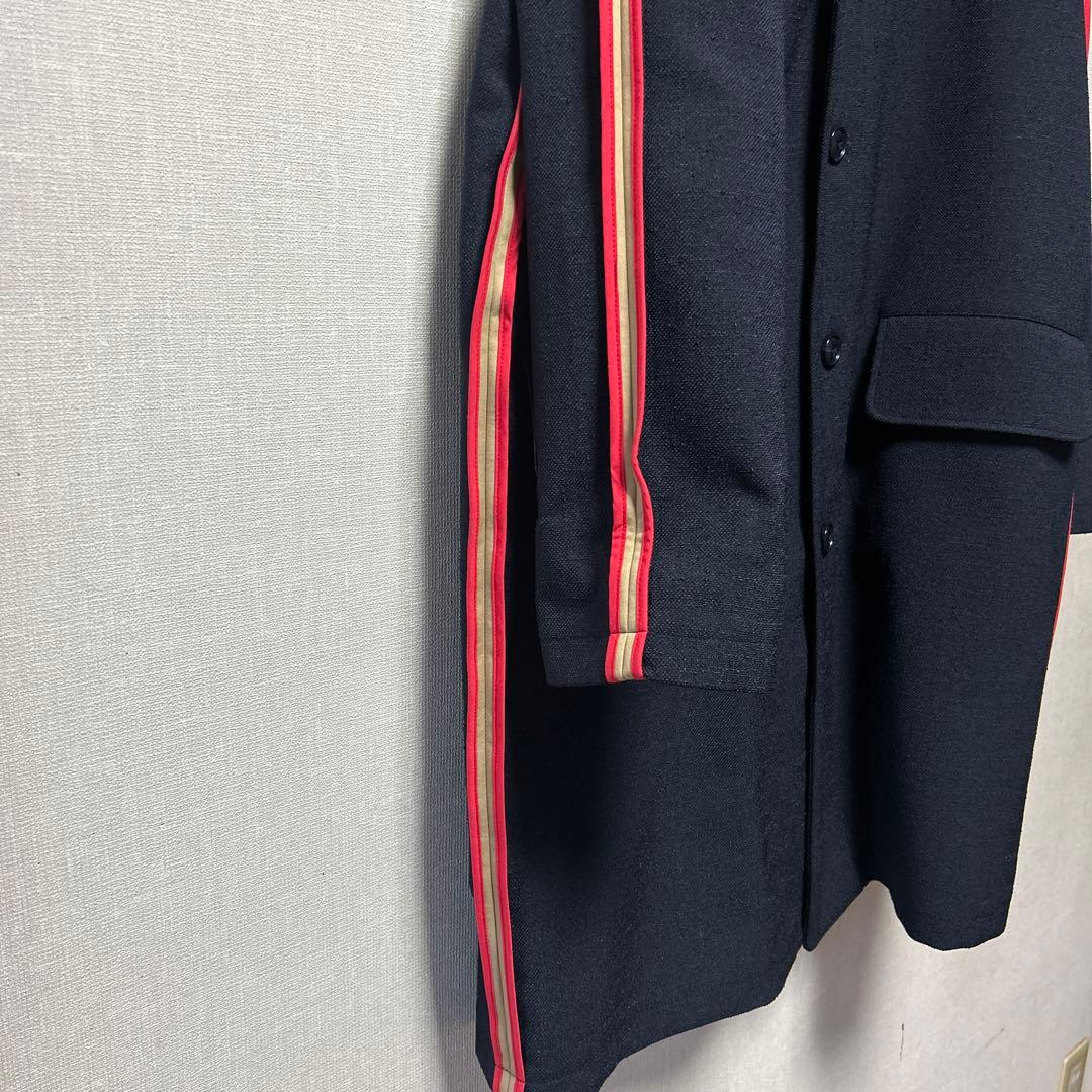 LIYOCAのチェスターコート