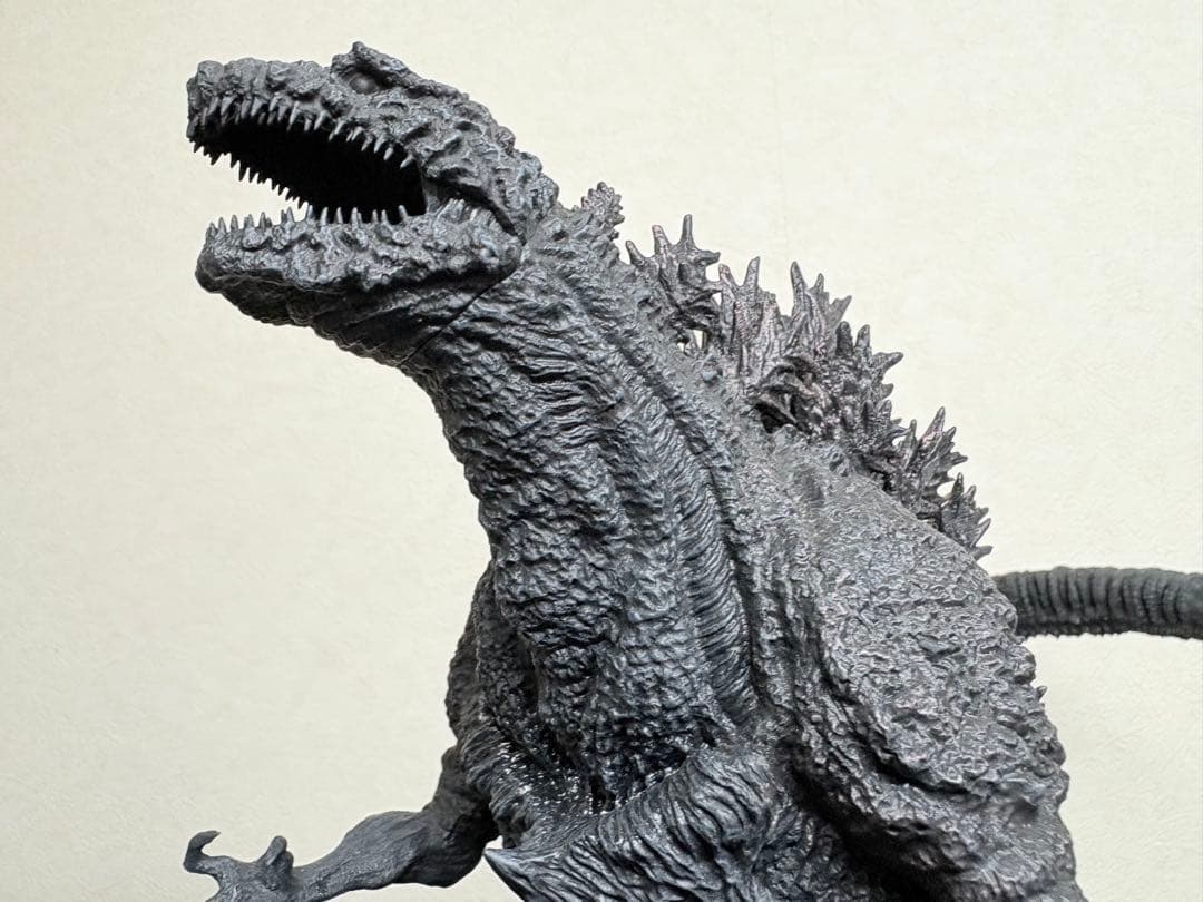 東宝30cmシリーズ　日比谷ゴジラスクエア　ゴジラ像　現状品