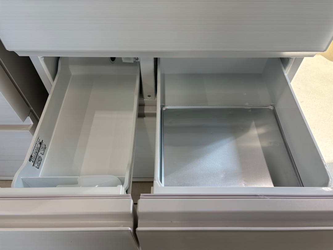 冷蔵庫　東芝　VEGETA GR-U600FZS 2022年製　600L