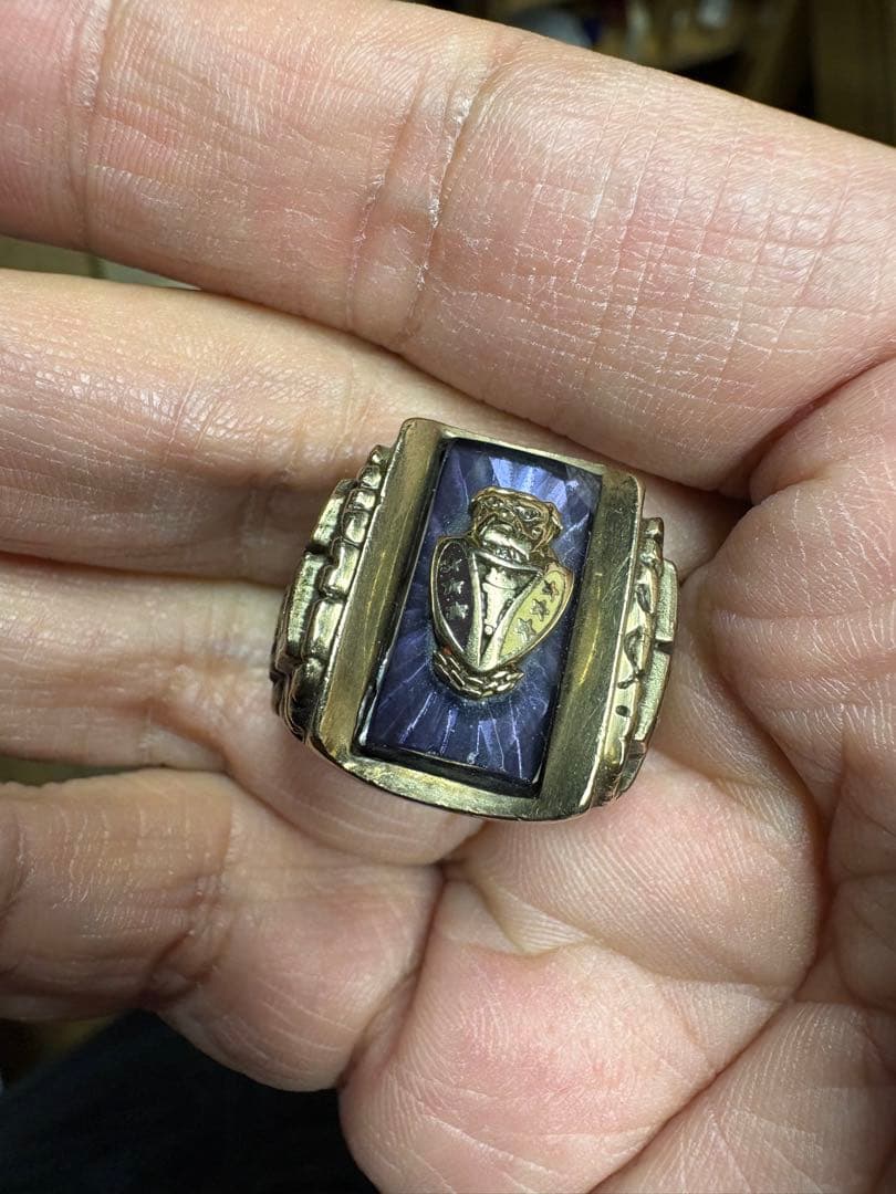 ヴィンテージ 10K ゴールド クラスリング SAFARI